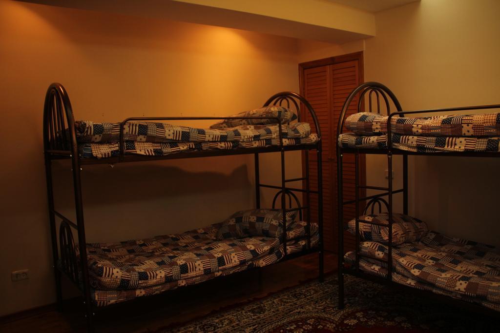 Ala Hostel Αλμάτι Δωμάτιο φωτογραφία